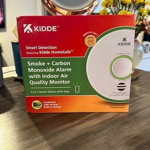 NEW IN BOX! Never opened!!! KIDDE 3-in-1 Smoke + Carbon Monoxide Alarm w/ APP